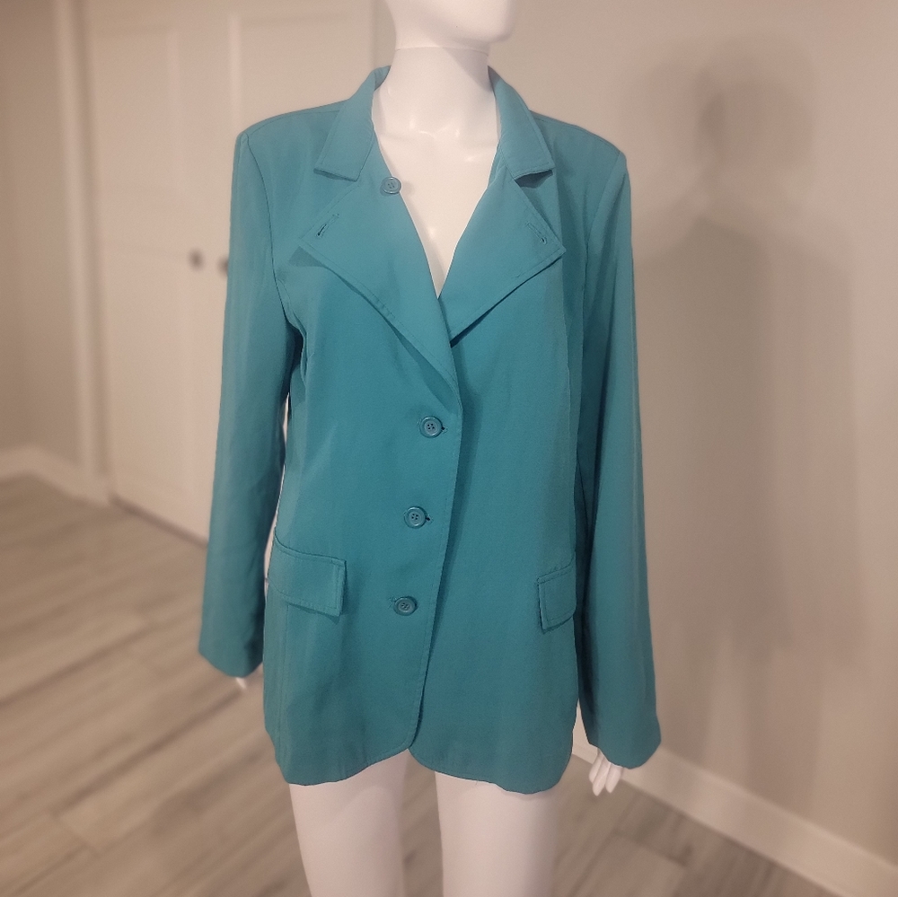 Metrostyle Women Blazer